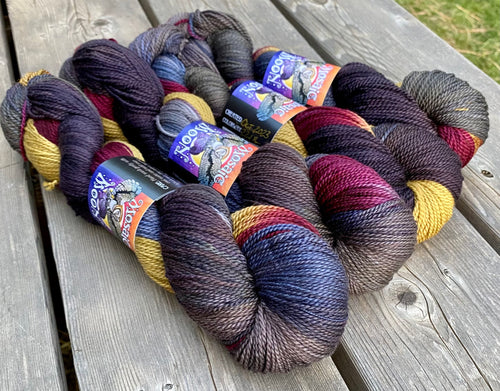 Willow Fingering - 221B Colorway