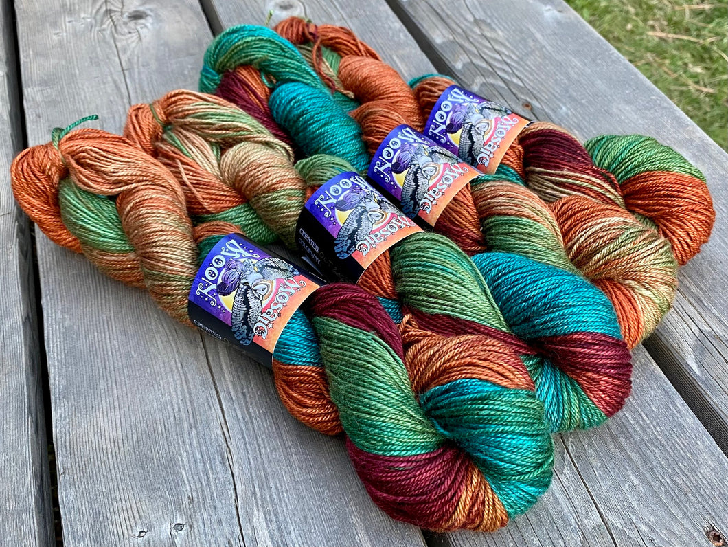 Alder Worsted - Celtic Cat Colorway