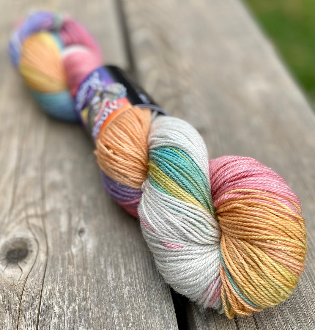 Mistletoe Silver Fingering - Conversation Hearts Colorway