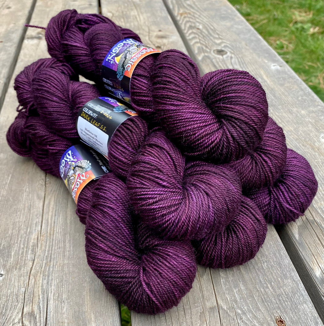 Mistletoe DK - Dark Leaf Semisolid