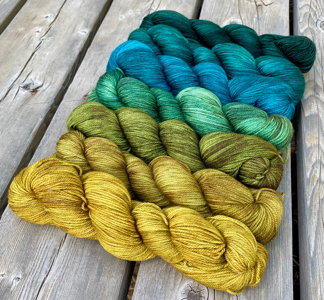 Birch Medium Twist Fingering — Pear Harvest Gradient Set of (7) 2 oz skeins