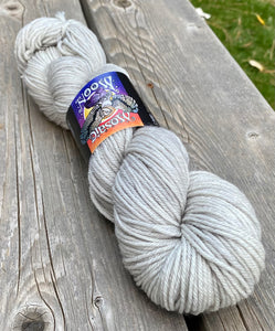 Laurel DK - Silver-White Semisolid