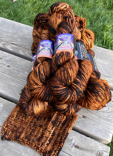 Laurel DK - Tortitude Sprinkle Dye