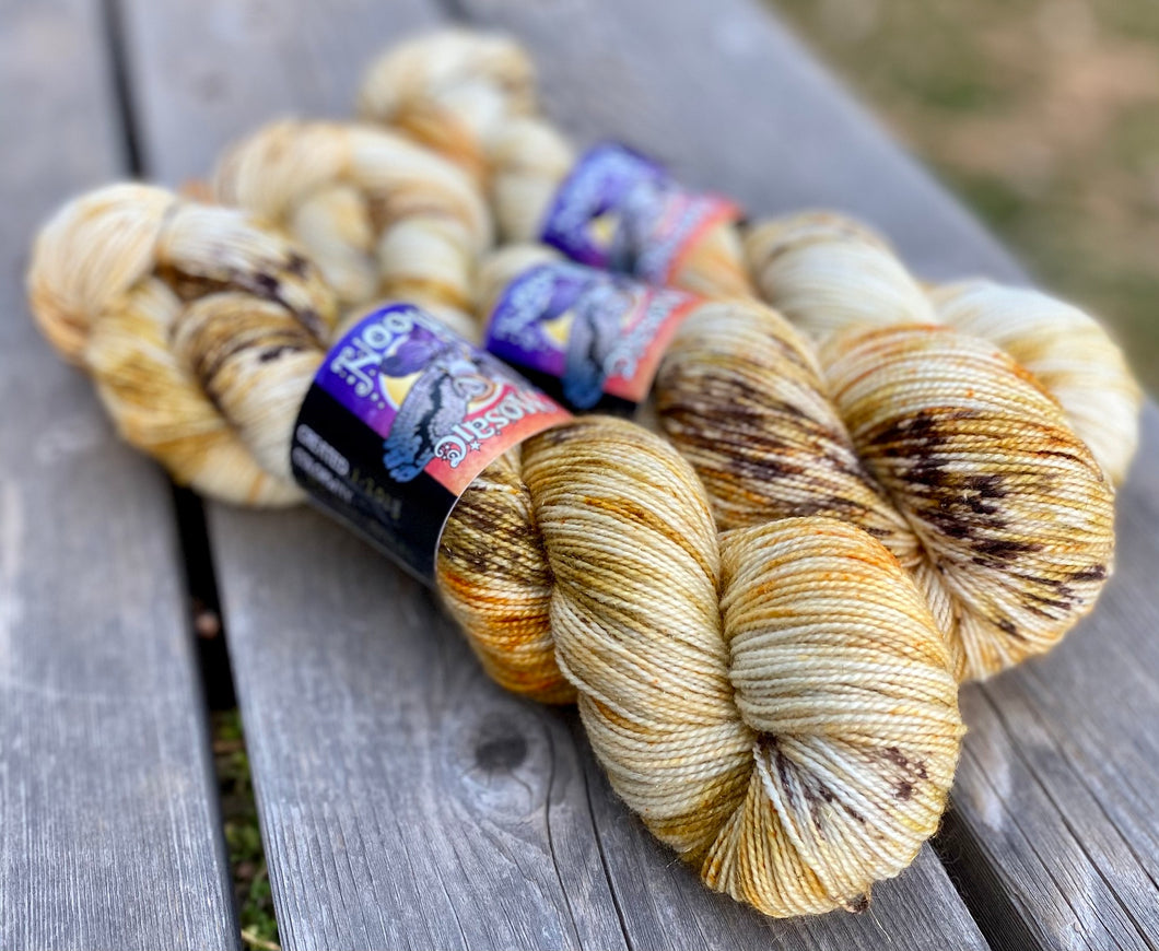 Solstice Gold Fingering - Robot Angel Sprinkle Dye